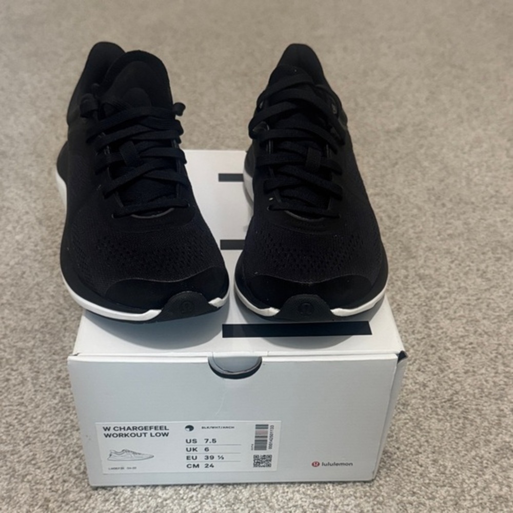 lululemon athletica Women's Black and White Chargefeel Workout Low Sneakers